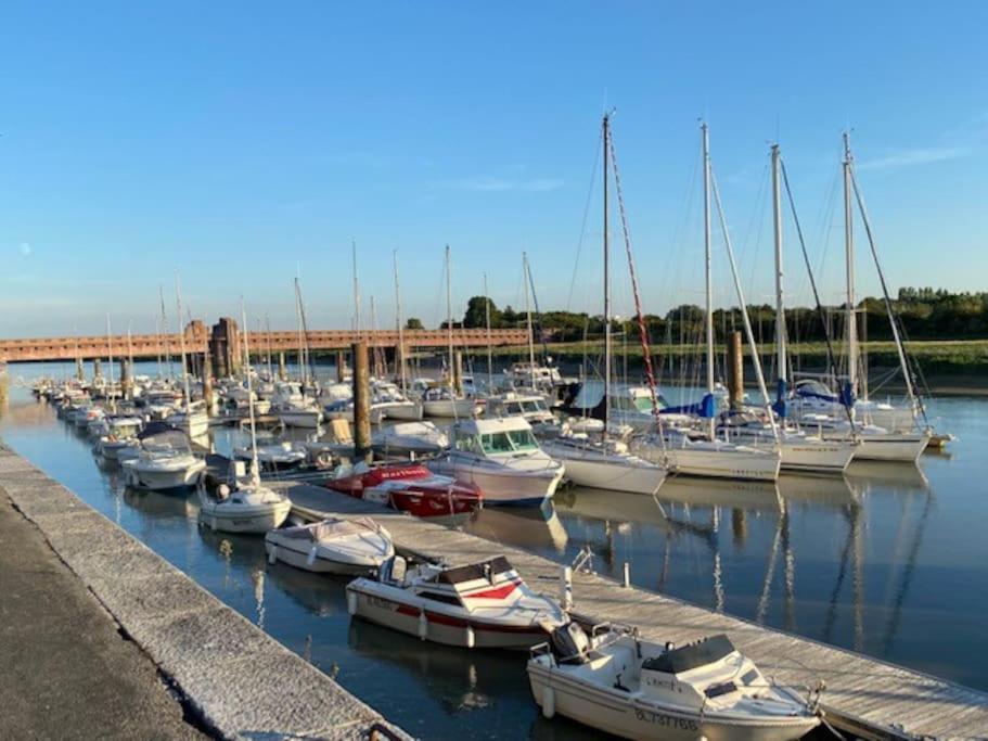 La Capitainerie Beau Duplex Face Port De Plaisance Apartment Etaples Exterior photo